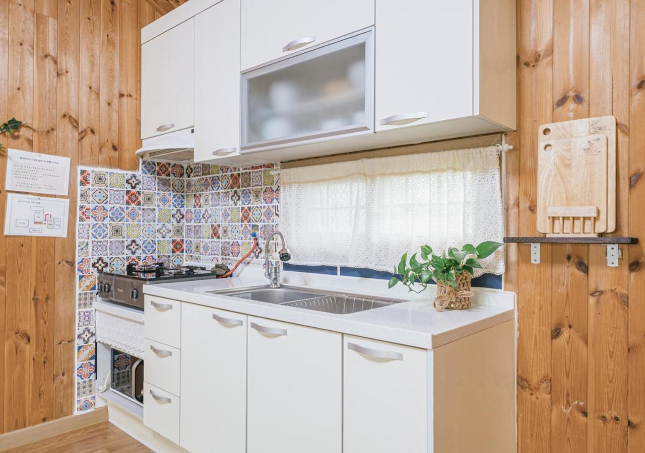 Jeju Haepoomdal Pension Luaran gambar