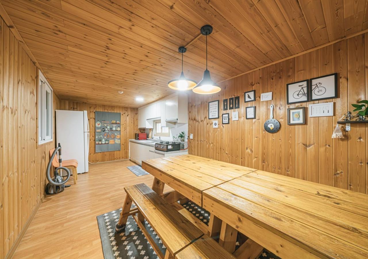 Jeju Haepoomdal Pension Luaran gambar